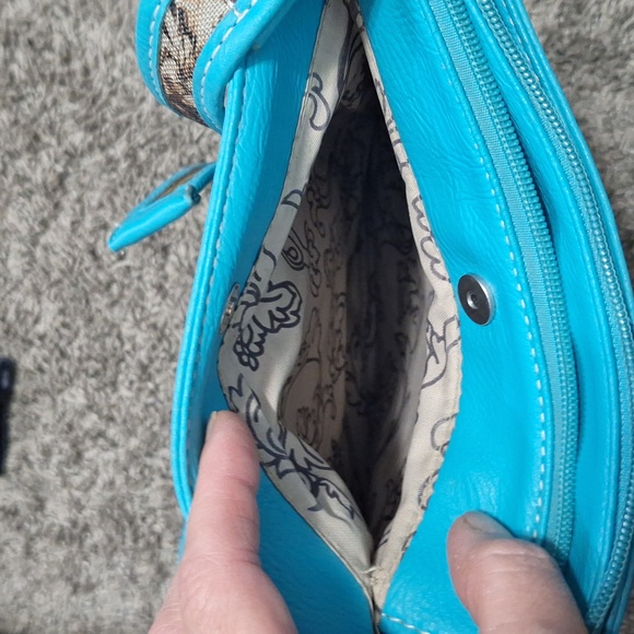 Faux leather and camouflage canvas studded rhinestone crossbody bag - teal/green - Picture 6 of 12